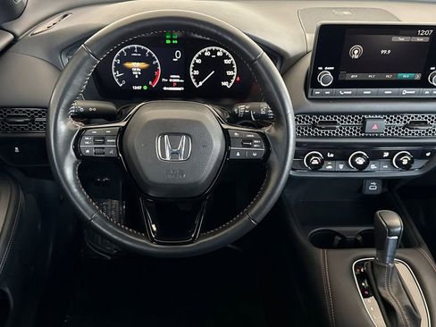 Certified 2025 Honda HR-V Sport image 17