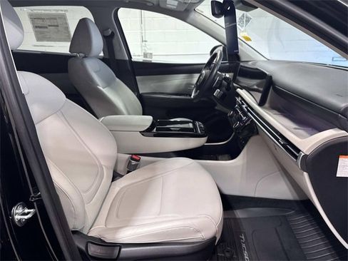 Used 2025 Hyundai Tucson SEL image 24