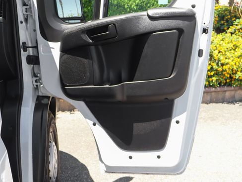 Used 2025 RAM ProMaster 3500 w/ Convenience Group FWD image 39