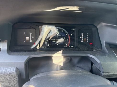 Used 2025 Toyota Tacoma SR5 image 2