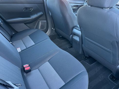 Certified 2025 Nissan Sentra SV w/ Trunk Package image 18