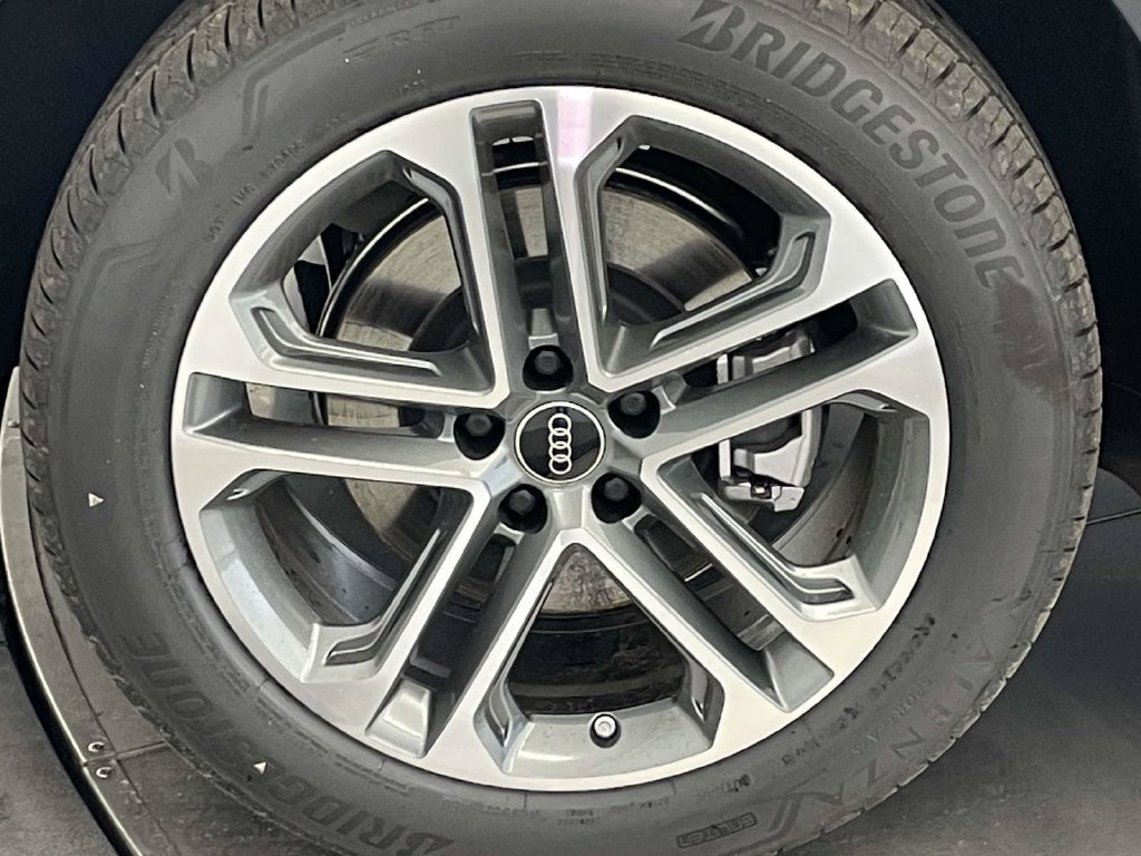 New 2026 Audi Q5 2.0T AWD/4WD image 13