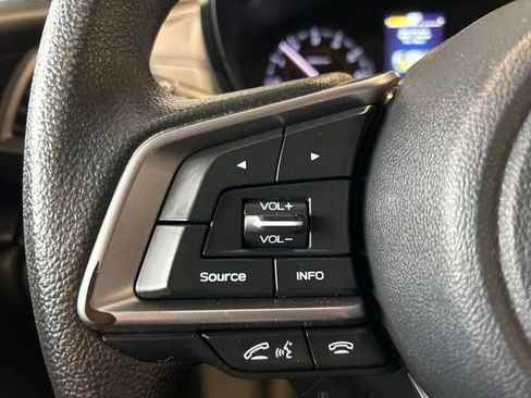 Used 2023 Subaru Crosstrek 2.0i AWD/4WD image 12