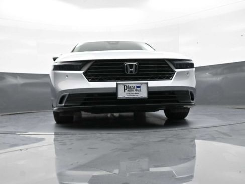 Used 2025 Honda Accord EX-L image 26
