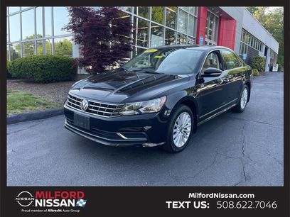 Used 2016 Volkswagen Passat 1.8T SE