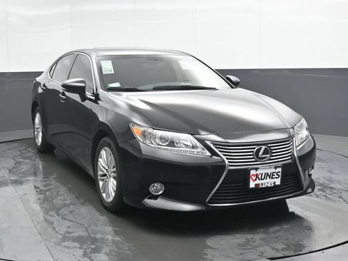 Used 2013 Lexus ES 350 w/ Luxury Pkg FWD image 5