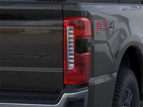 New 2025 Ford F350 Lariat w/ Lariat Ultimate Package image 22