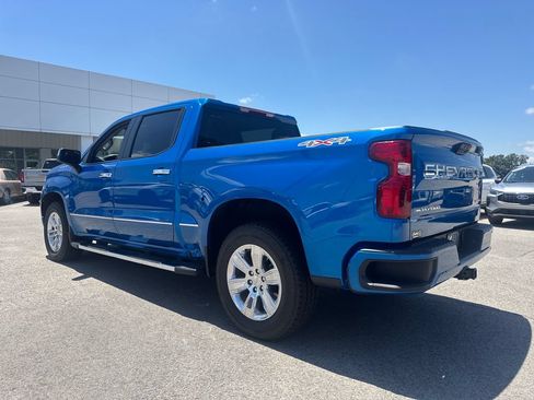 Used 2024 Chevrolet Silverado 1500 Custom AWD/4WD image 4