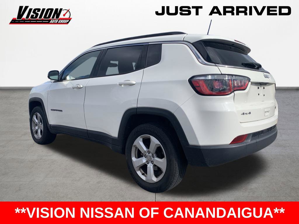Used 2019 Jeep Compass Latitude AWD/4WD image 2