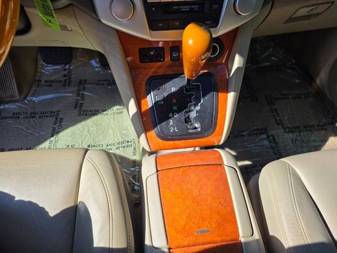 Used 2006 Lexus RX 330 AWD image 12