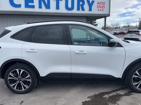 Used 2021 Ford Escape SEL w/ SEL Stealth AWD Package image 13