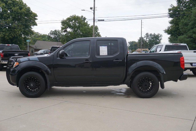 Used 2020 Nissan Frontier SV AWD/4WD image 6