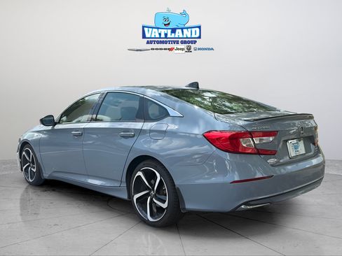 Used 2022 Honda Accord Sport image 3