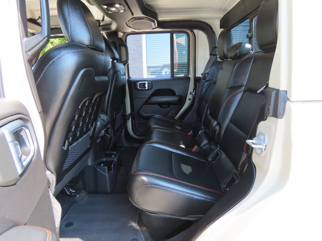 Used 2022 Jeep Gladiator Mojave w/ LED Lighting Group AWD/4WD image 24