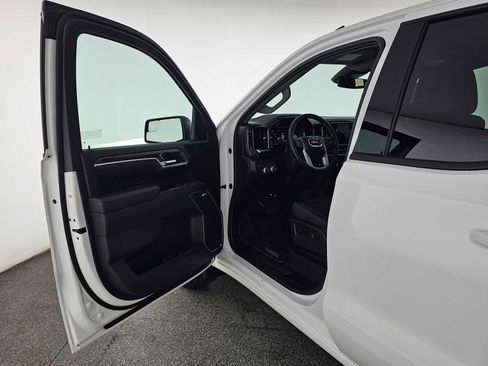 Used 2025 GMC Sierra 1500 Elevation w/ Preferred Package AWD/4WD image 21