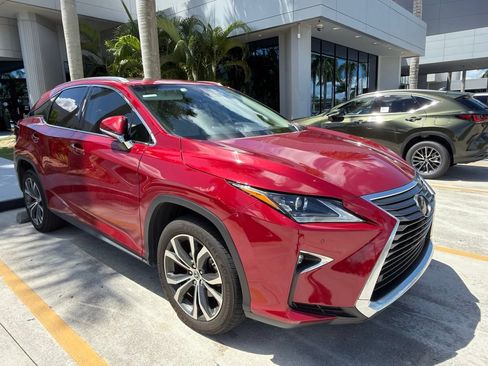 Used 2019 Lexus RX 350 FWD w/ Navigation Package image 2