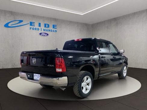 Used 2022 RAM 1500 Classic SLT image 8