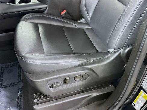 Used 2021 Chevrolet Tahoe LT image 22