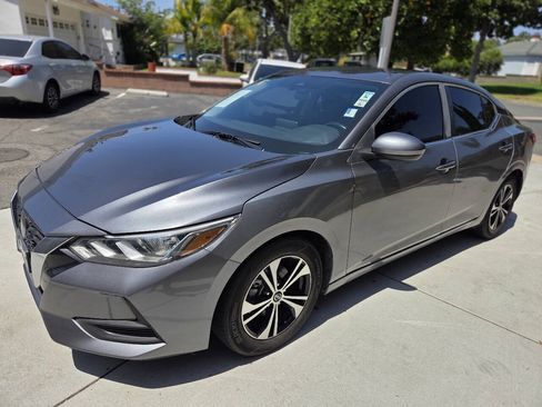 Used 2021 Nissan Sentra SV FWD image 3