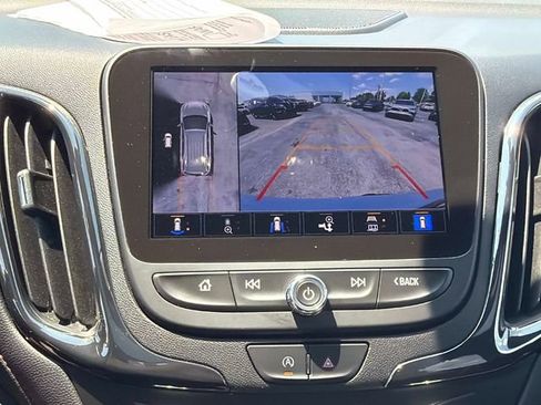 Used 2023 Chevrolet Equinox RS w/ RS Leather Package FWD image 35