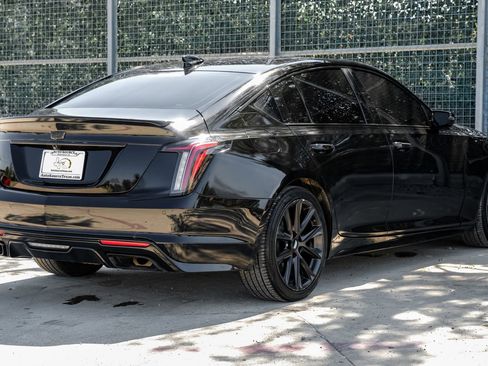 Used 2021 Cadillac CT5 Sport image 8