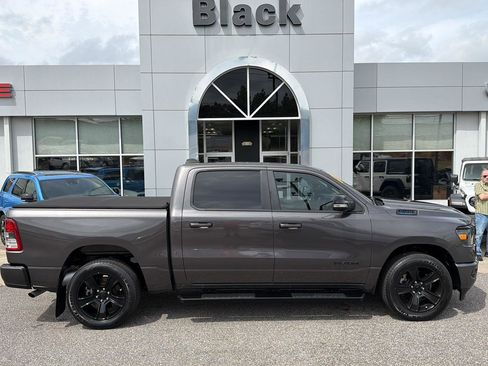 Used 2022 RAM 1500 Big Horn RWD image 3