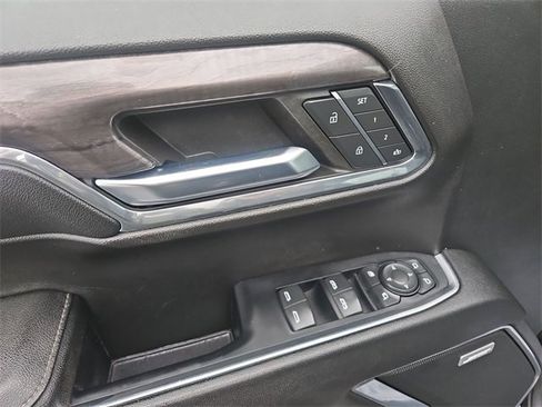 Used 2024 Chevrolet Silverado 1500 LTZ w/ Z71 Off-Road Package image 23