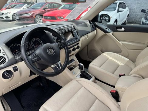 Used 2016 Volkswagen Tiguan S FWD image 34