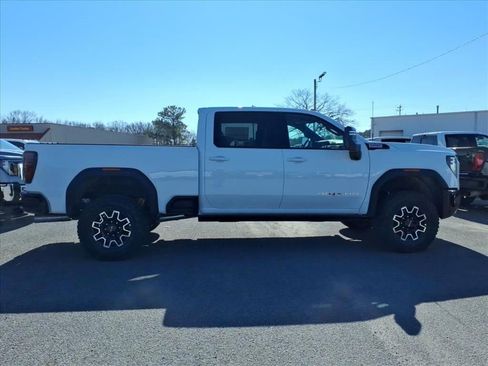 New 2026 GMC Sierra 2500 AT4X image 8