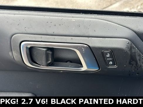 New 2025 Ford Bronco Badlands image 25