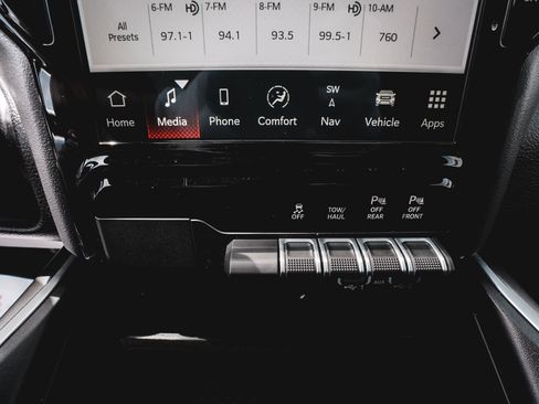 Used 2023 RAM 1500 Big Horn AWD/4WD image 25