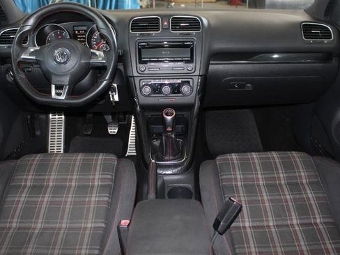 Used 2013 Volkswagen GTI 2-Door image 26