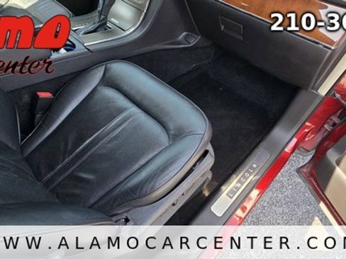 Used 2013 Lincoln MKX FWD image 16