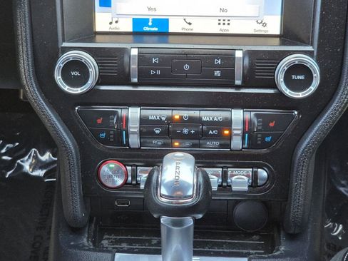 Used 2019 Ford Mustang Premium RWD image 23
