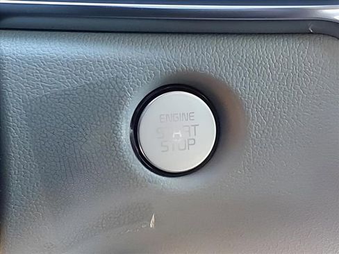 New 2025 Kia Sorento EX w/ EX Panoramic Sunroof Package image 12