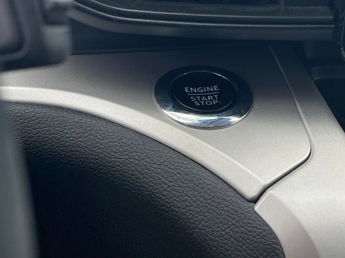 Certified 2023 Ford Explorer XLT AWD/4WD image 17