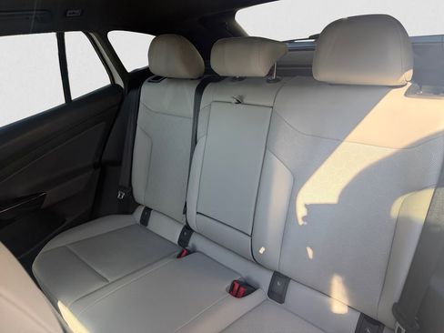 Used 2022 Volkswagen ID.4 Pro S RWD image 13