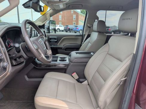 Used 2016 GMC Sierra 3500 Denali w/ Duramax Plus Package AWD/4WD image 16