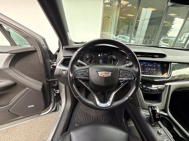 Used 2023 Cadillac XT6 Premium Luxury AWD/4WD image 35