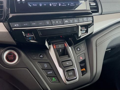 New 2026 Honda Odyssey EX-L image 11