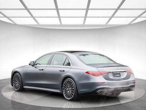 Certified 2022 Mercedes-Benz S 580 S 580 image 2