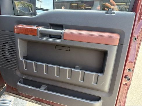 Used 2012 Ford F350 King Ranch w/ King Ranch w/Chrome Pkg AWD/4WD image 6