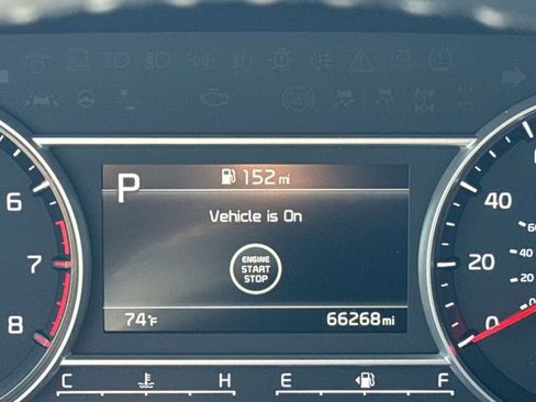 Used 2022 Kia Sorento EX w/ Panoramic Sunroof Package FWD image 18