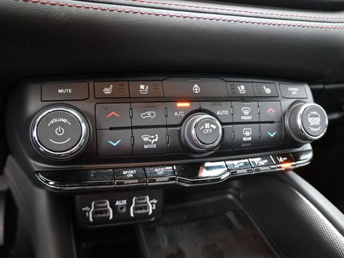 Used 2022 Dodge Durango R/T image 14