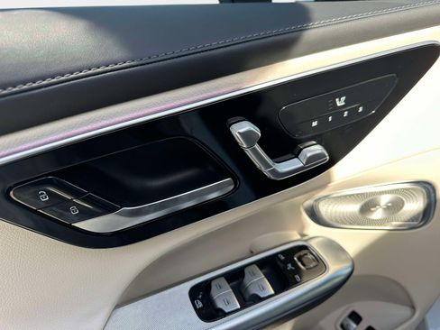 Certified 2025 Mercedes-Benz GLC 350e 4MATIC image 19