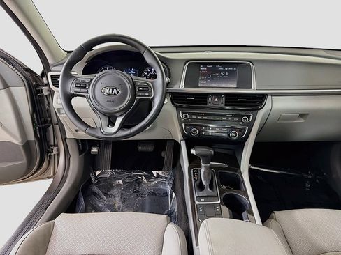Used 2018 Kia Optima EX w/ Premium Package FWD image 29