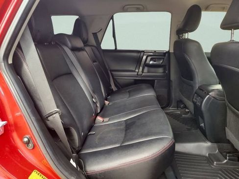 Used 2021 Toyota 4Runner TRD Off-Road Premium AWD/4WD image 29