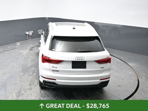 Used 2025 Audi Q3 2.0T Premium image 25