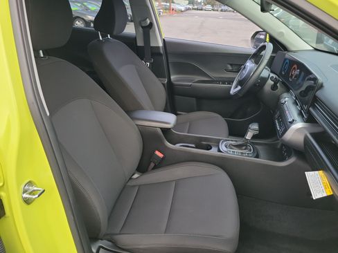 Certified 2025 Hyundai Kona SEL AWD/4WD image 24