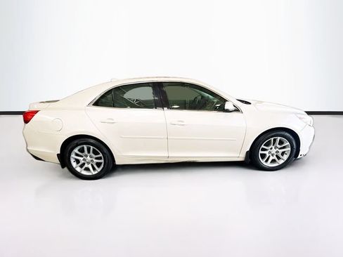 Used 2014 Chevrolet Malibu LT FWD image 3